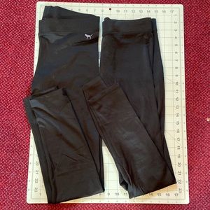 VS PINK Shiny leggings (x2) size medium